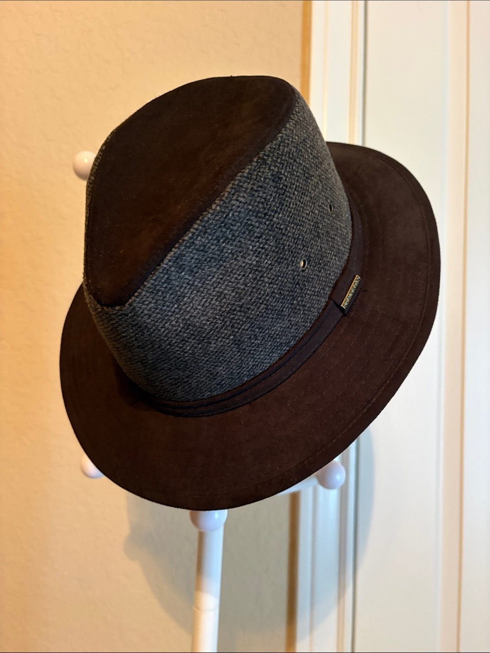 Stetson Two-Tone Black Suede & Gray Wool Fedora Hat NEVER WORN!